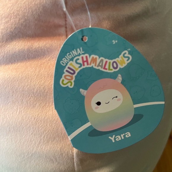 YARA 16” Squishmallows NWT New listed fire 🔥🔥🔥 - Picture 2 of 3